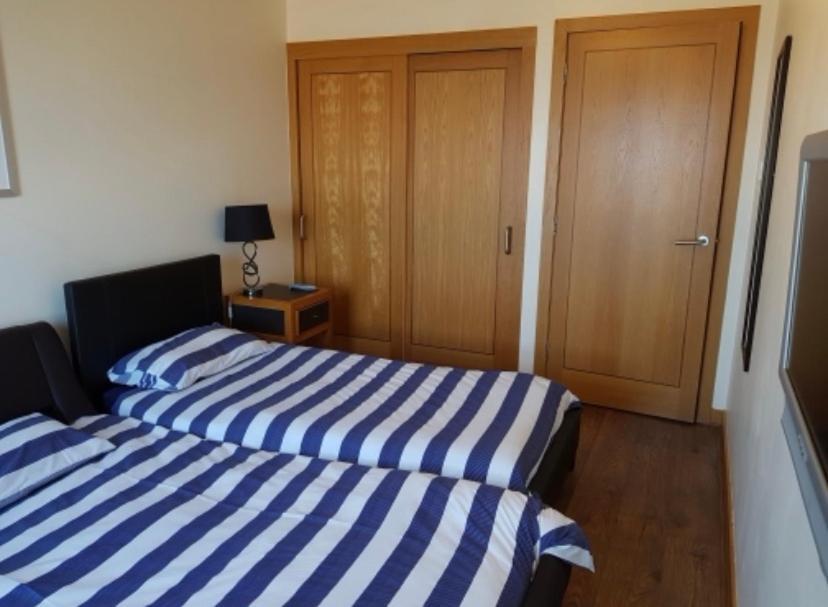 Beachview Apartment Единбург Екстериор снимка