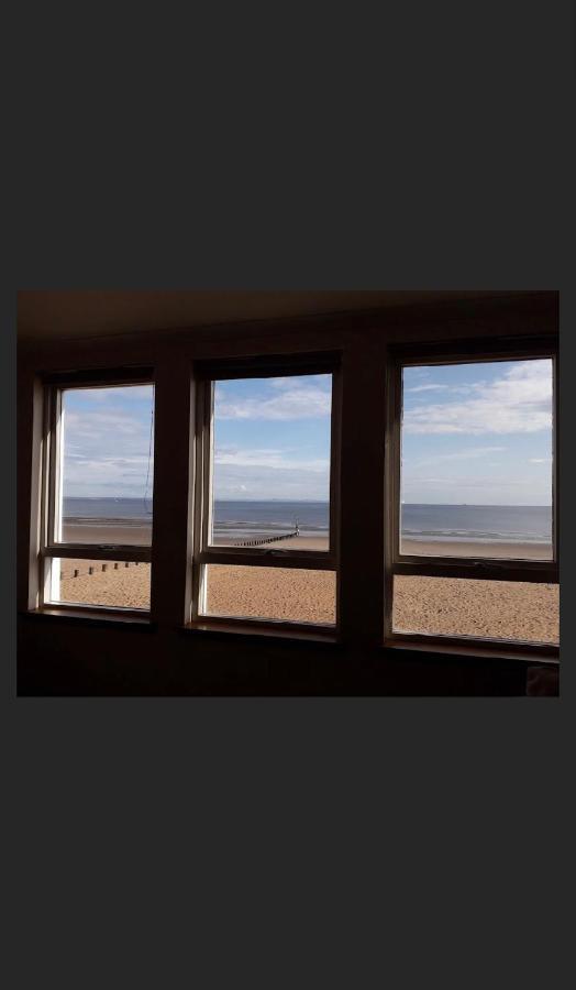 Beachview Apartment Единбург Екстериор снимка